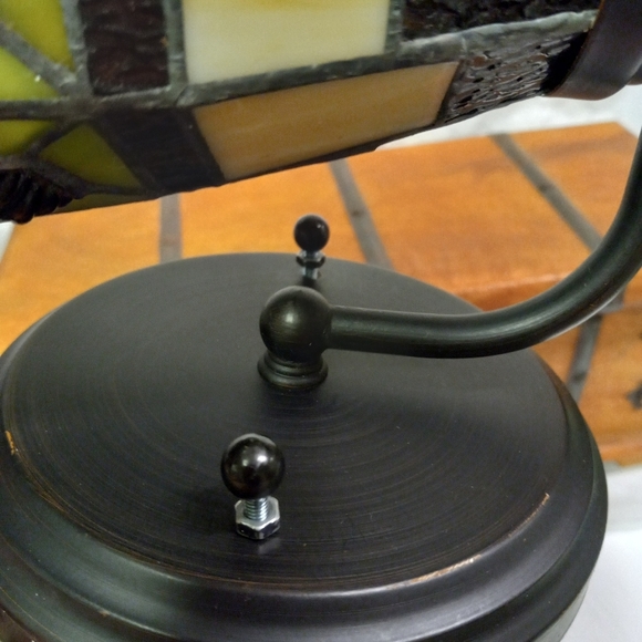 VINTAGE Tiffany Style Wall Lamp - Picture 6 of 11